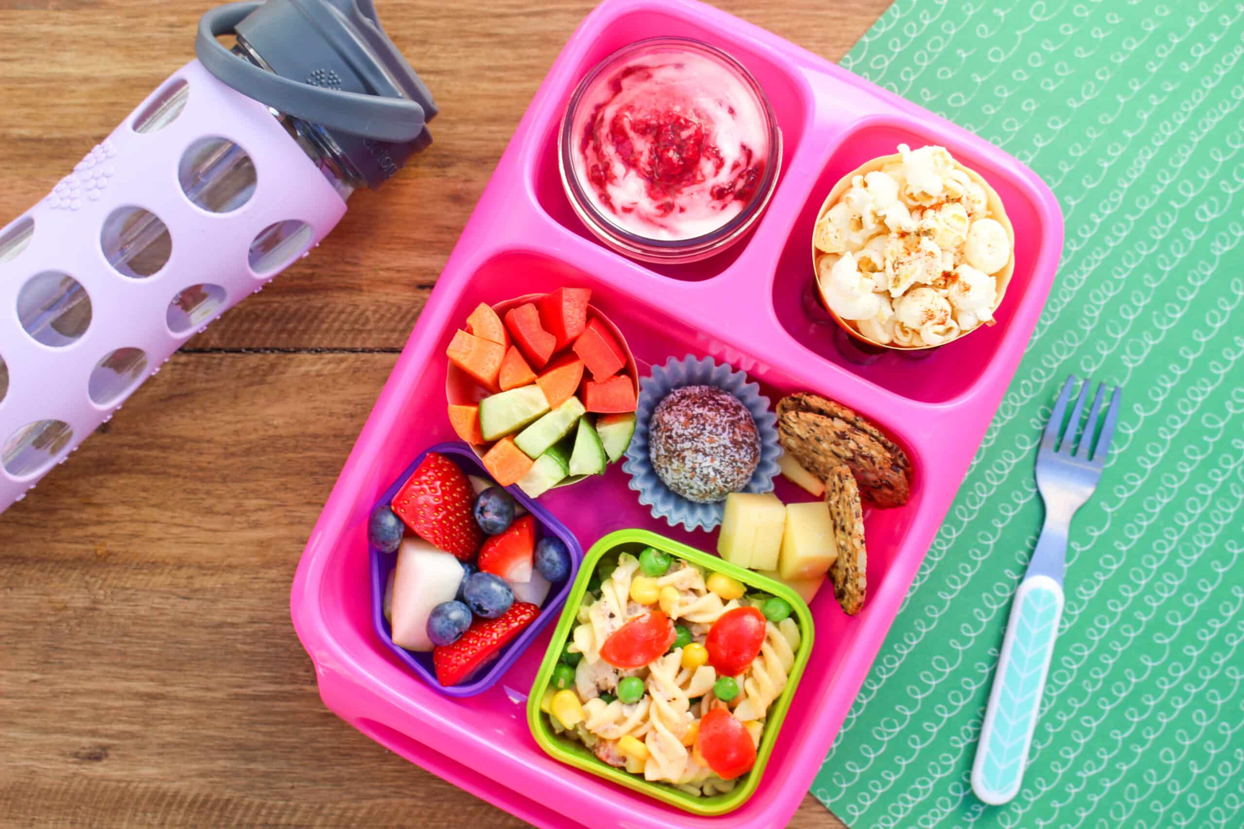 How to pack a healthy kids' lunch box